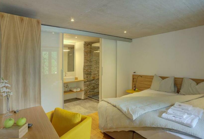 Номер Стандарт, Myverzasca Resort Ai Piee