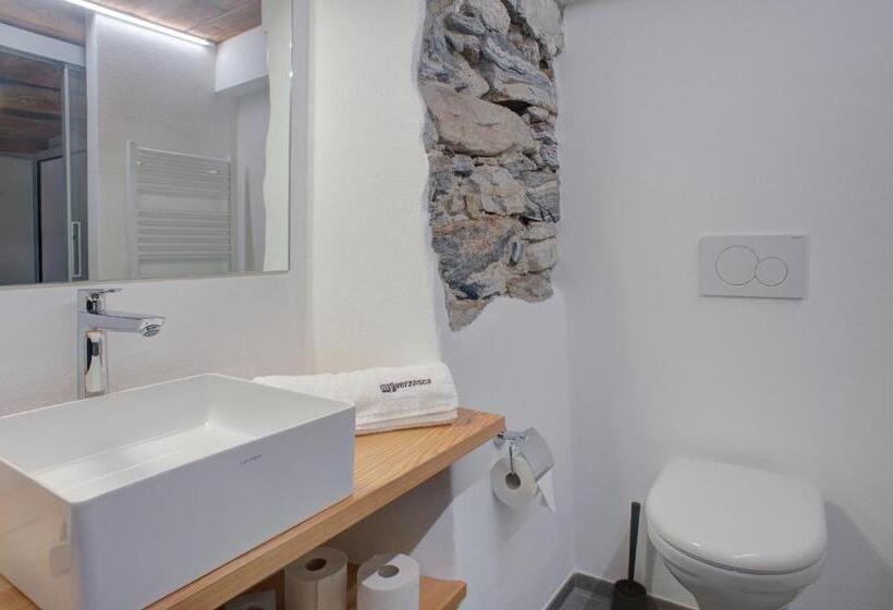 Номер Стандарт, Myverzasca Resort Ai Piee