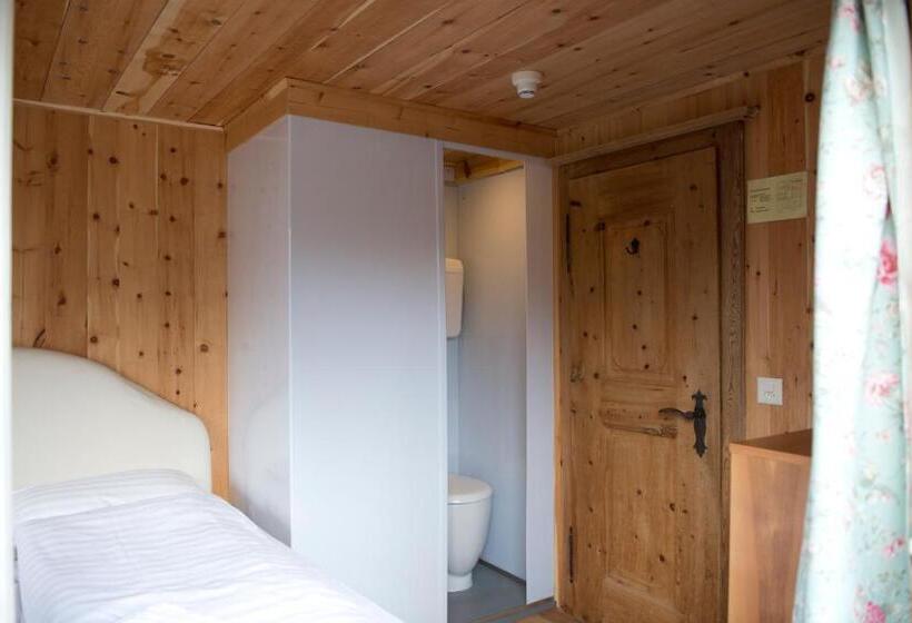 اتاق عادی, Chalet Speciale   Hostel
