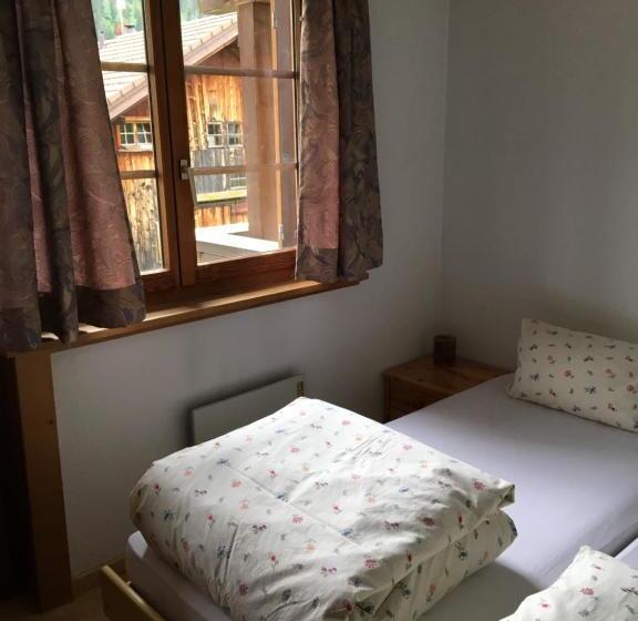 带1个卧室的带阳台的公寓, Soliva