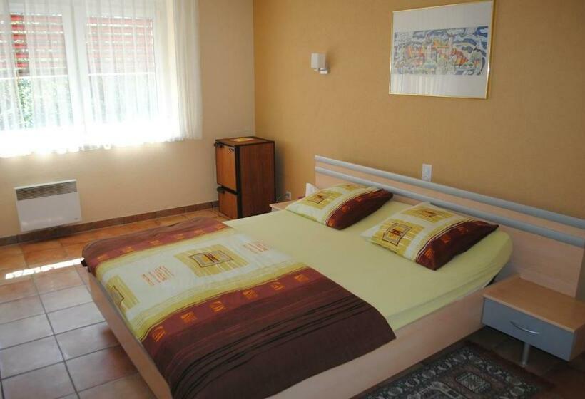 اتاق استاندارد, Motel   Hôtel La Poularde
