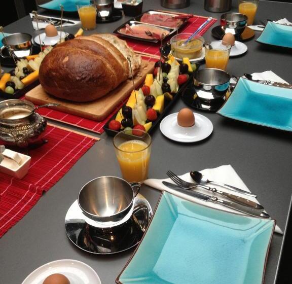 חדר קומפורט לשלושה, B&b Habitat