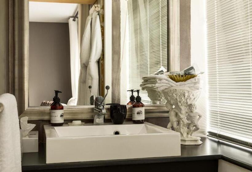 חדר קומפורט לשלושה, B&b Habitat