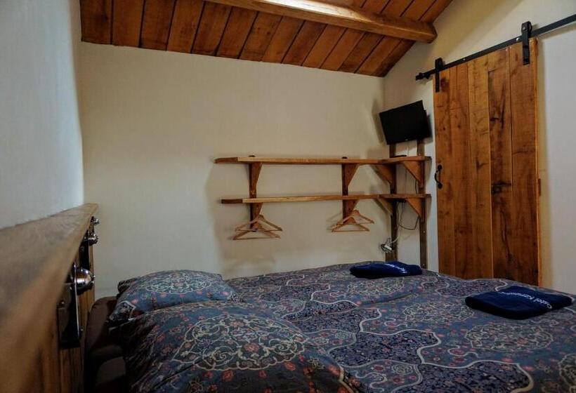 디럭스 스튜디오, Hostel Kersenhof