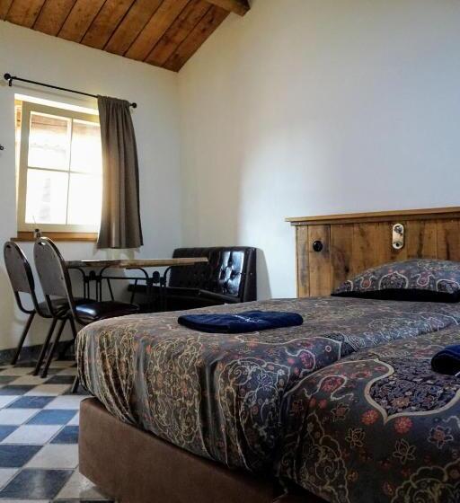 디럭스 스튜디오, Hostel Kersenhof