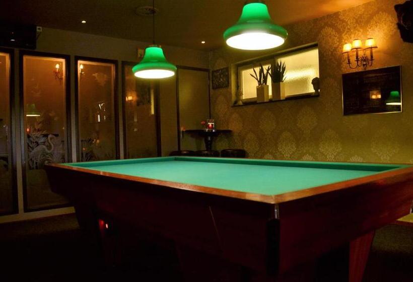 Классический Номер, Restaurant De Engel