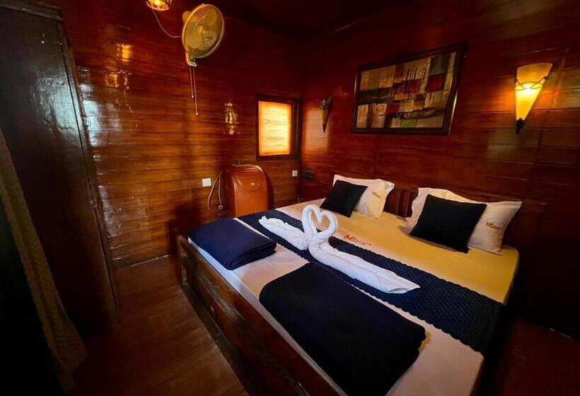 스탠다드 룸, Mannath Private Pool Villas At Vellarimala