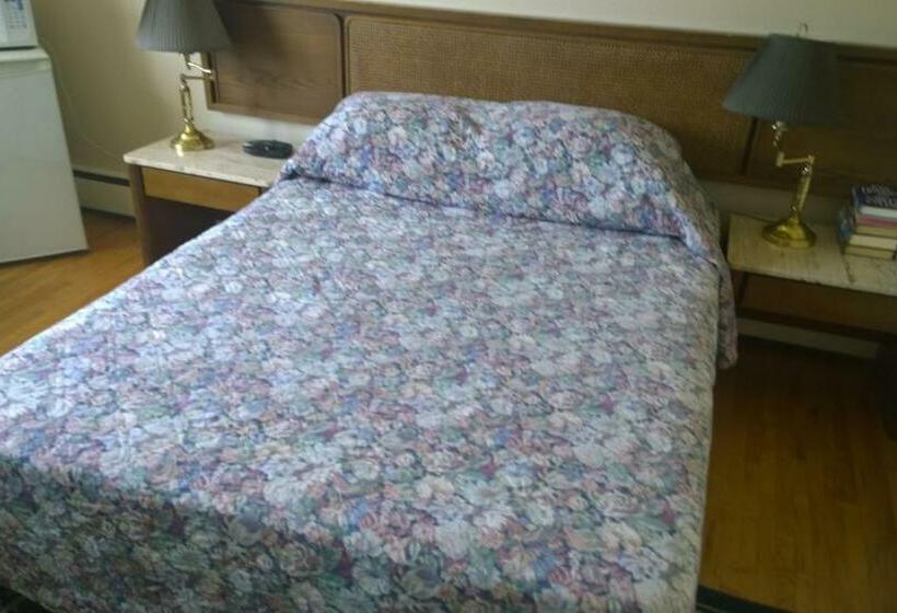 Family Suite, Admiral's Quay Motel & Suites