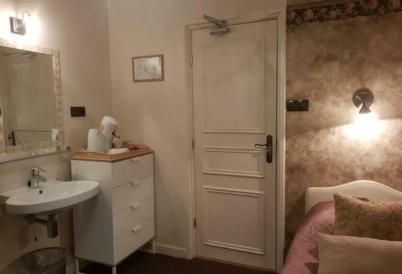 スタンダードシングルルーム, Pension & Spa De Watertoren