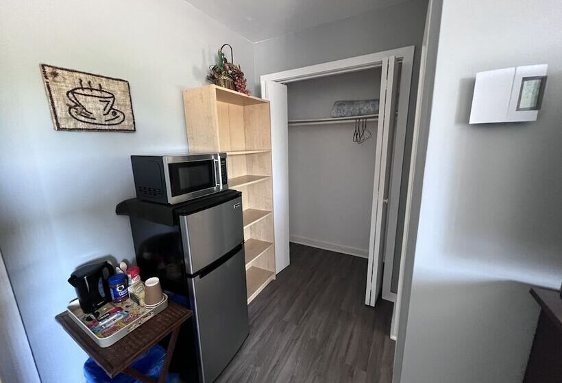 اتاق استاندارد, Auberge Restwell Motel