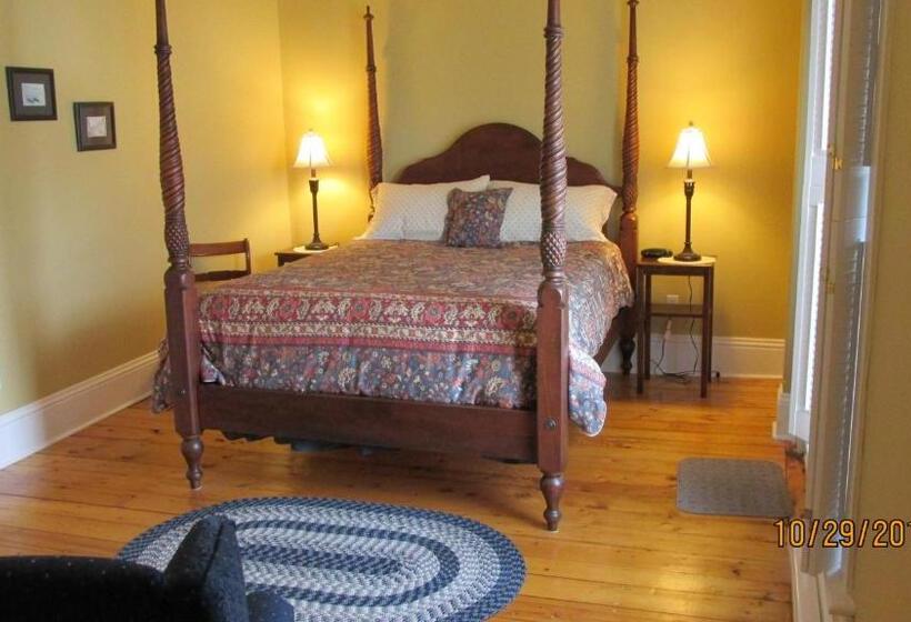 标准间, Louisbourg Heritage House