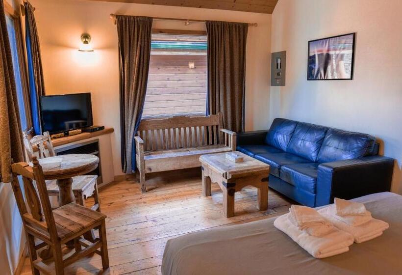 Шале 1 Спальня, Hi Banff Alpine Centre   Hostel