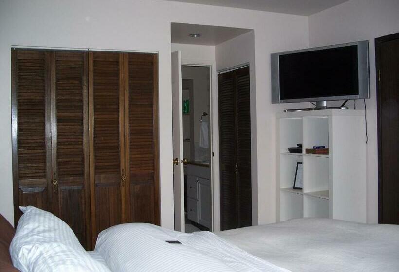 חדר דלוקס עם מיטת קינג, Tall Trees Bed & Breakfast
