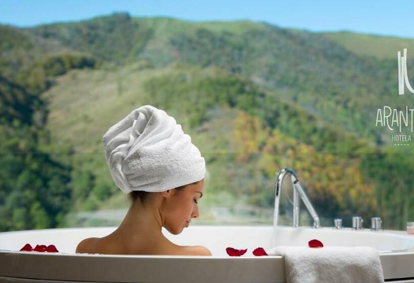 マウンテンビューデラックスルーム, Arantza Hotela  Adults Only