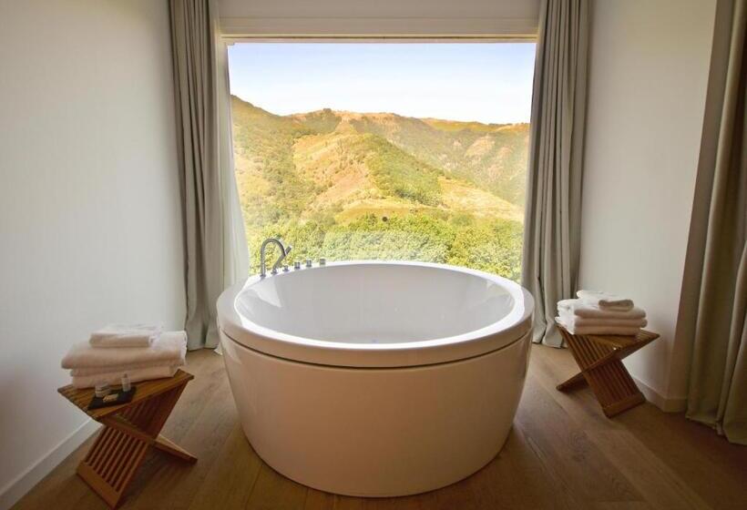 Premium room w/ mountain view, Arantza Hotela  Adults Only