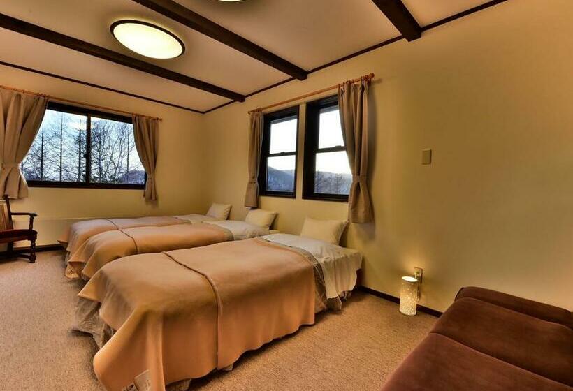 Семейный Номер, Petit Hotel Kanan