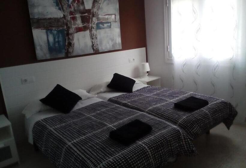 Номер Стандарт, Albergue Aqua Portomarin