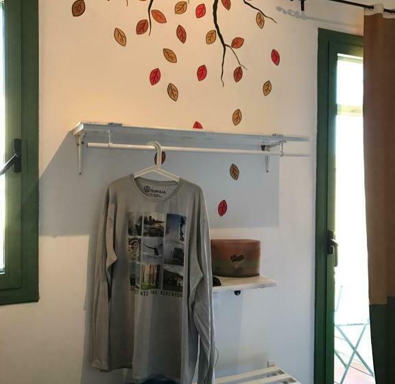اتاق استاندارد یک نفره, Hostal Cling 43