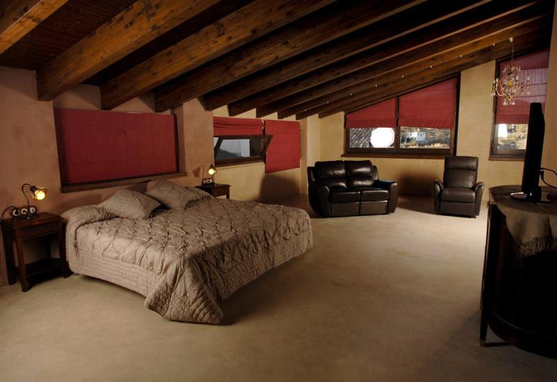 سوییت, La Premsa Hotel Rural