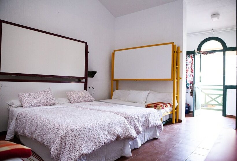四人标准间, Hostel Layos, Toledo