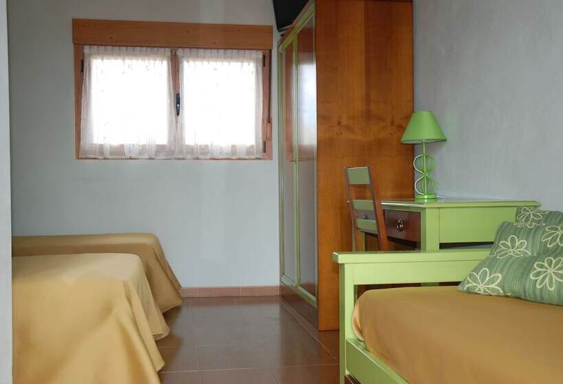 חדר סטנדרט לשלושה, Casa Rural Teso De La Encina