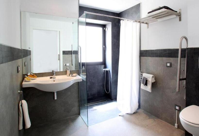 Family Suite, Mater Ariany