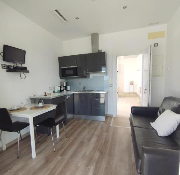 Quarto Superior, Mater Ariany