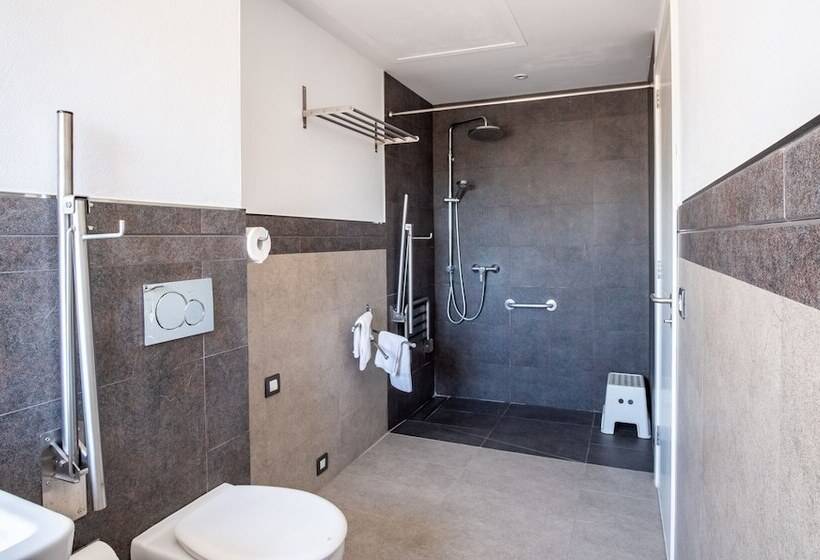 Family Suite, Mater Ariany