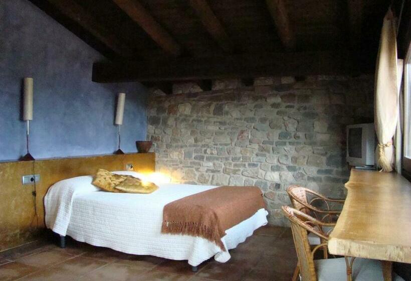 Family Suite, Monegal