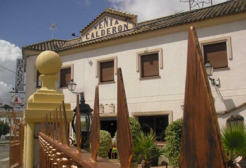 スタンダードトリプルルーム, Restaurante Calderon