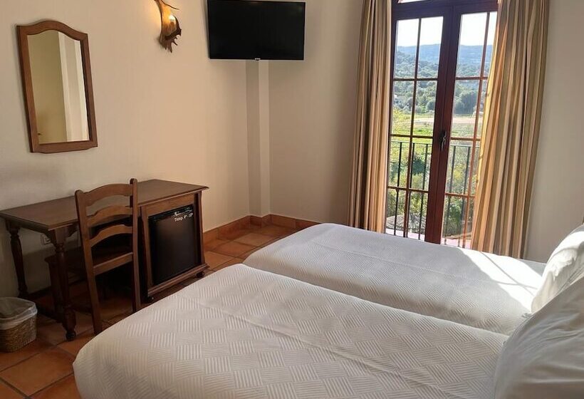 חדר סטנדרט, Sierra De Ubrique