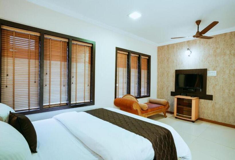 디럭스 룸, Asokam Beach Resort