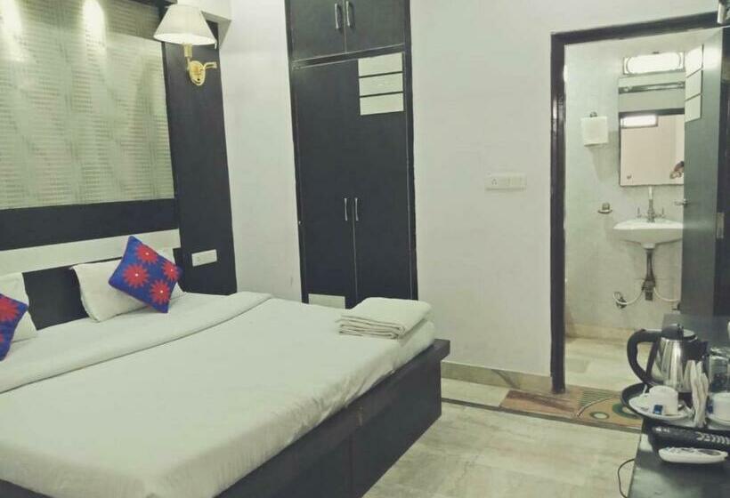 标准间, Laxman Resort By The Golden Taj Group &hotels
