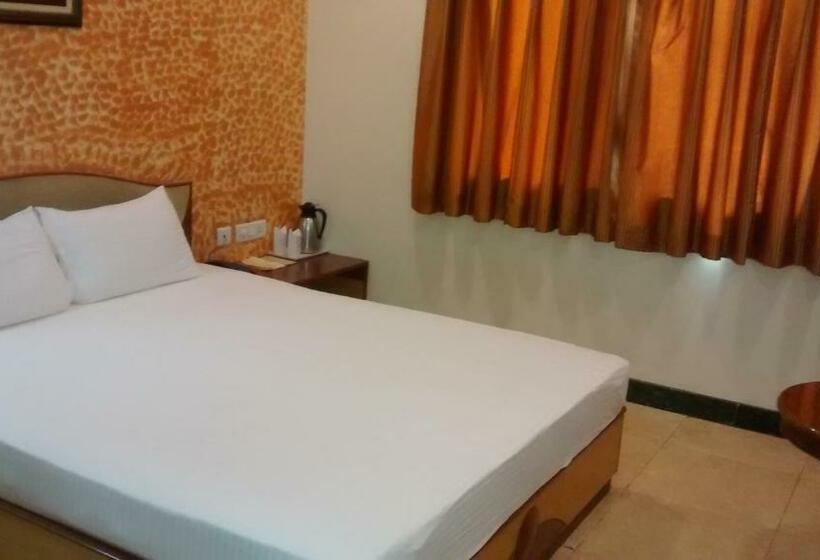 Номер Deluxe, Wingston A Treehouse Hotel, Mathura