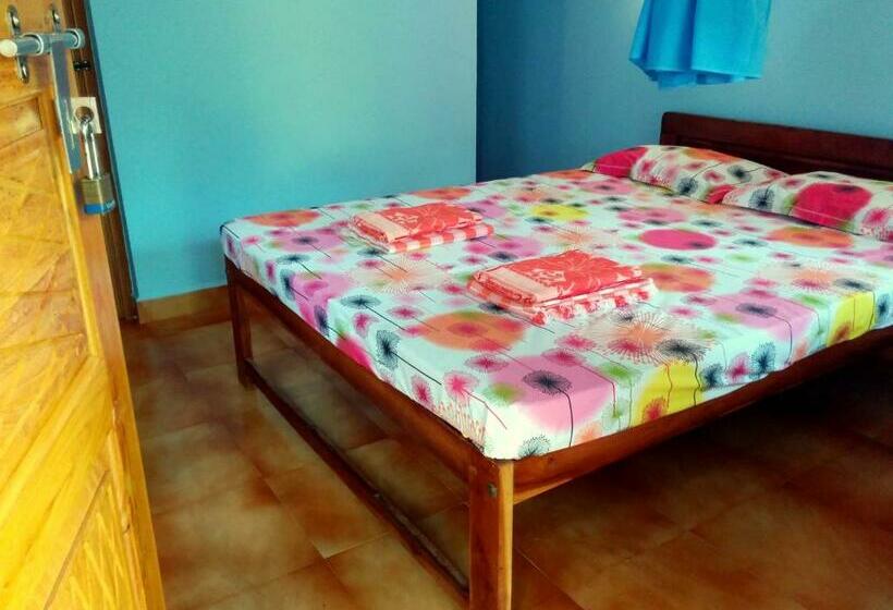 Bungalow Standard, Avalon Inn