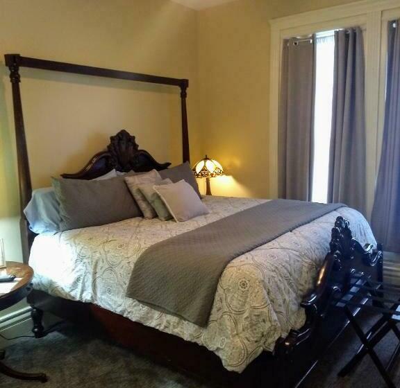 Номер Стандарт, Stone Gables Inn