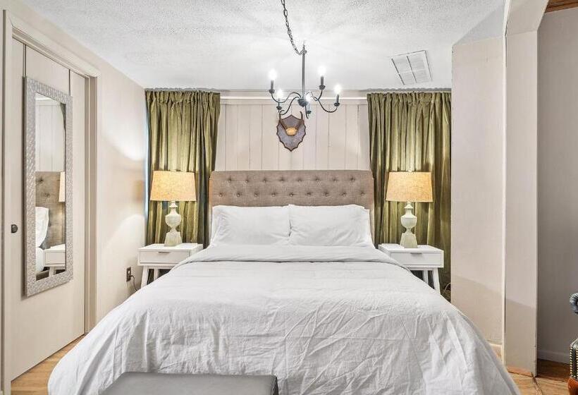 스위트, Black Forest Inn Bed & Breakfast