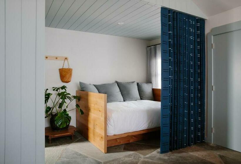 Апартаменты 1 Спальня, Daunts Albatross Motel
