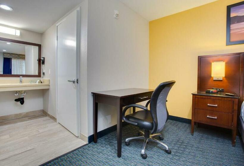 장애인을 위한 스탠다드 룸, Quality Inn