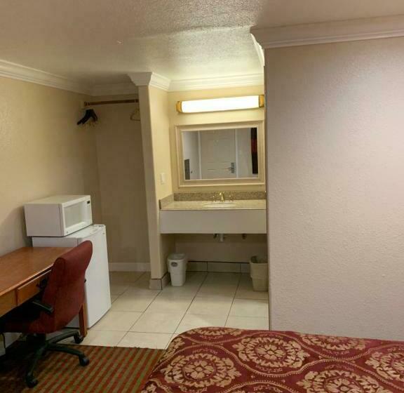 Номер Стандарт, A1 Budget Motel