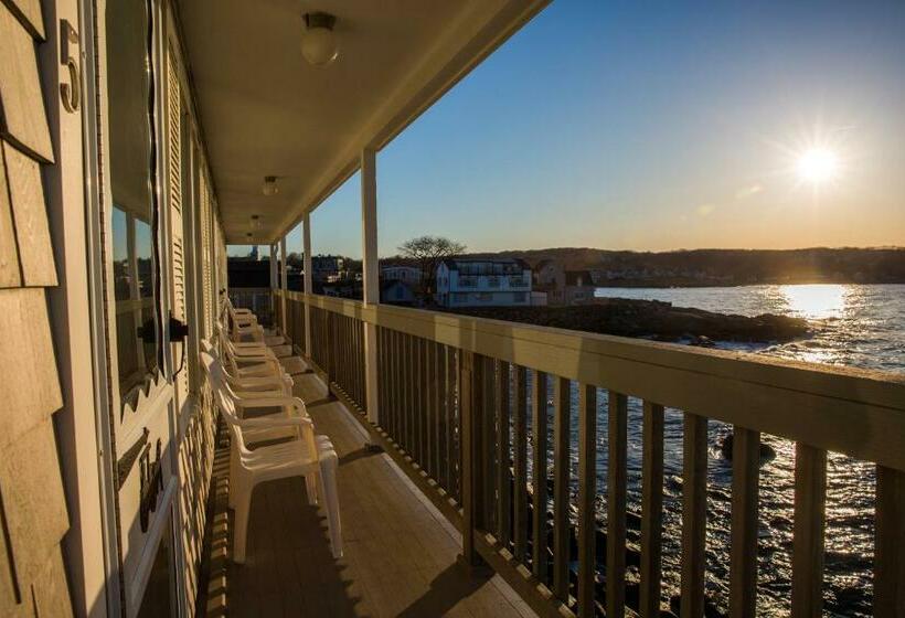 Номер Basic, Bearskin Neck Motor Lodge