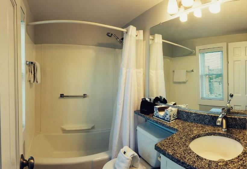 Номер Стандарт 2 Двуспальные Кровати, Bearskin Neck Motor Lodge