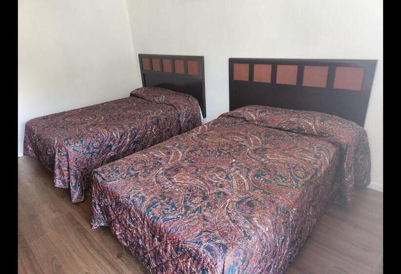 Номер Стандарт 2 Двуспальные Кровати, Budget Inn By Oyo Palestine Tx Hwy 79