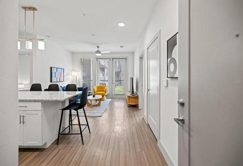 آپارتمان لوکس 2 خوابه, Placemakr Downtown Austin