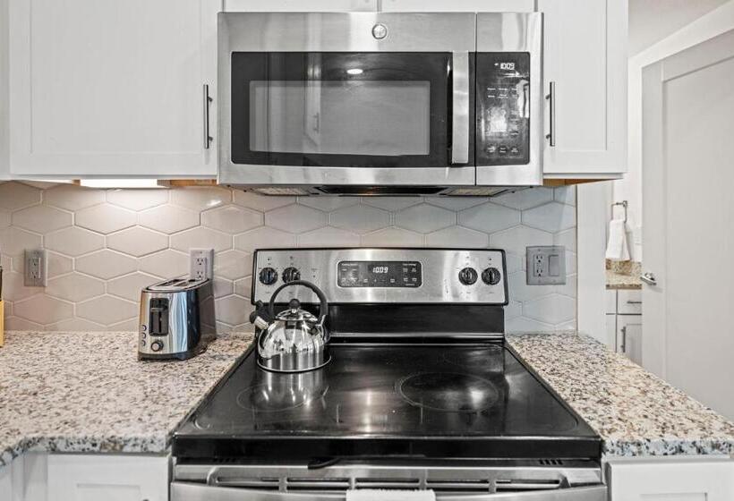 آپارتمان 2 خوابه, Placemakr Downtown Austin