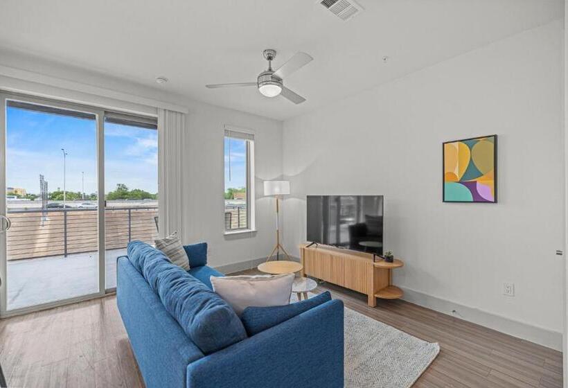 اتاق استاندارد برای معلولان, Placemakr Downtown Austin