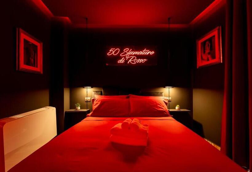 Номер Стандарт с Гидромассажем, Cinquanta Sfumature Luxury Suites