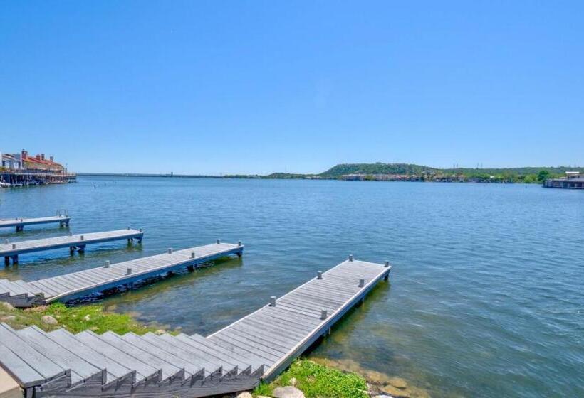 Апартаменты 3 Спальни, Sundowner Stay On Lake Lbj!