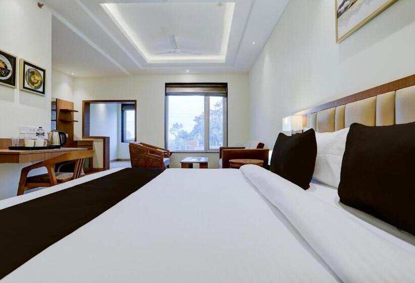 Трехместный Номер Deluxe, Shravasti Buddha Residency