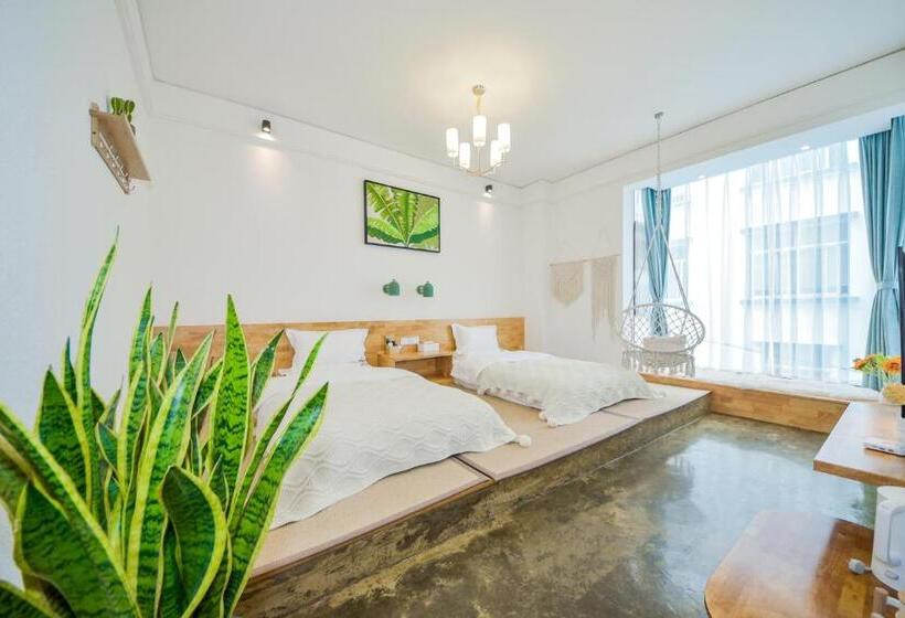 Номер Deluxe, Shang Shan Ruo Shui 大理上山若水客栈
